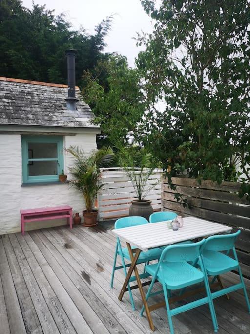 The Little Post House. A Perfect Village Retreat, With Stunning Views. 博斯卡斯尔 外观 照片